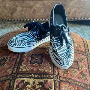Sperry Top-Sider Boat Shoe Size 7M.  Black and white zebra print.